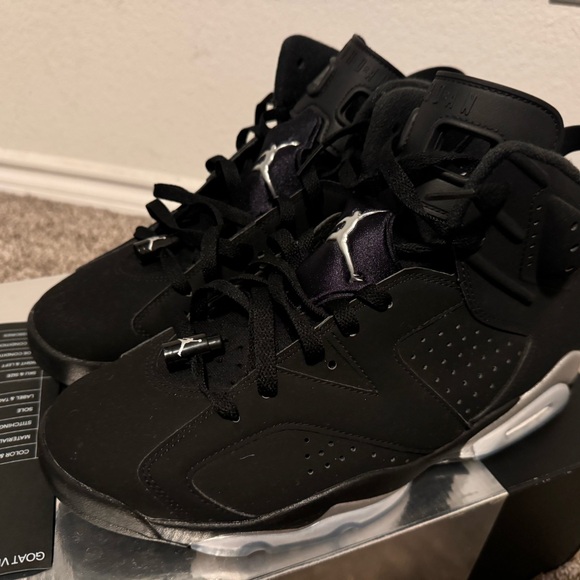 Jordan 6 chrome